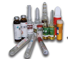 Aŭtomatigita Korekta Bendo Horizontala Fiolo Etikedmaŝino Por 20-90 Etikedo Alteco