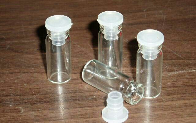 Ekonomio Aŭtomata memgluita Ronda Botelo 20-90-etiketa alta flakona etikedmaŝino