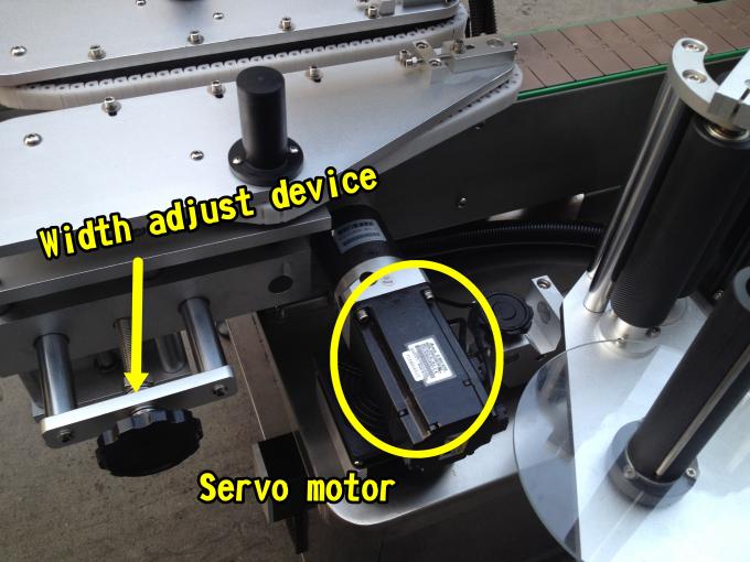 Opp-Botelo-Aŭtomata Glumarkilo-Aplikilo-Maŝino Por Altrapida Varma Fandaĵo-Gluo