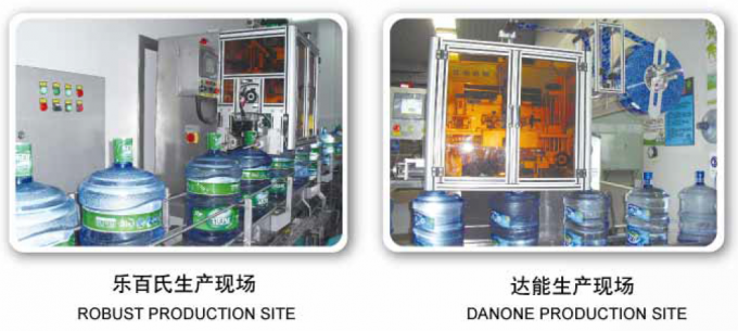 PET-Botelo Neoksidebla Ŝtalo Ŝrumpita Maniko Etikedanta Maŝinon Por Diversaj Boteloj CE