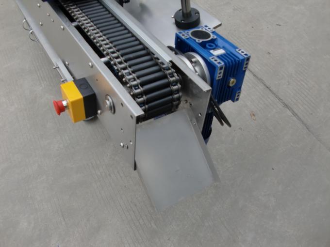 12-25mm Diameter round bottle self adhesive sticker automatic labeling machine for lip stick cosmetics