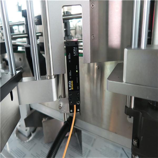 Aŭtomata Etikeda Maŝino Rond Bottle Por Trinkaĵoj / Ĉiutaga Chemicalemiaĵo