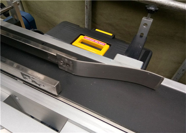 CE Supera Etikeda Maŝino Por Trinkaĵoj / Trinkaĵoj / Ĉiutaga Kemiaĵo / Medicino