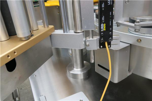 Altrapida Rotacia Glumarka Etikedmaŝino Kun Pleniga Maŝino-Elektoj-Zono